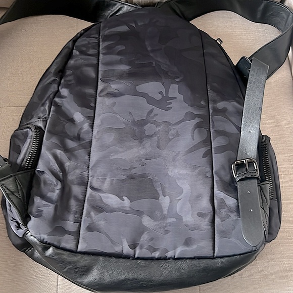 Navy Camouflage Backpack w/Faceted Studs - Picture 4 of 9